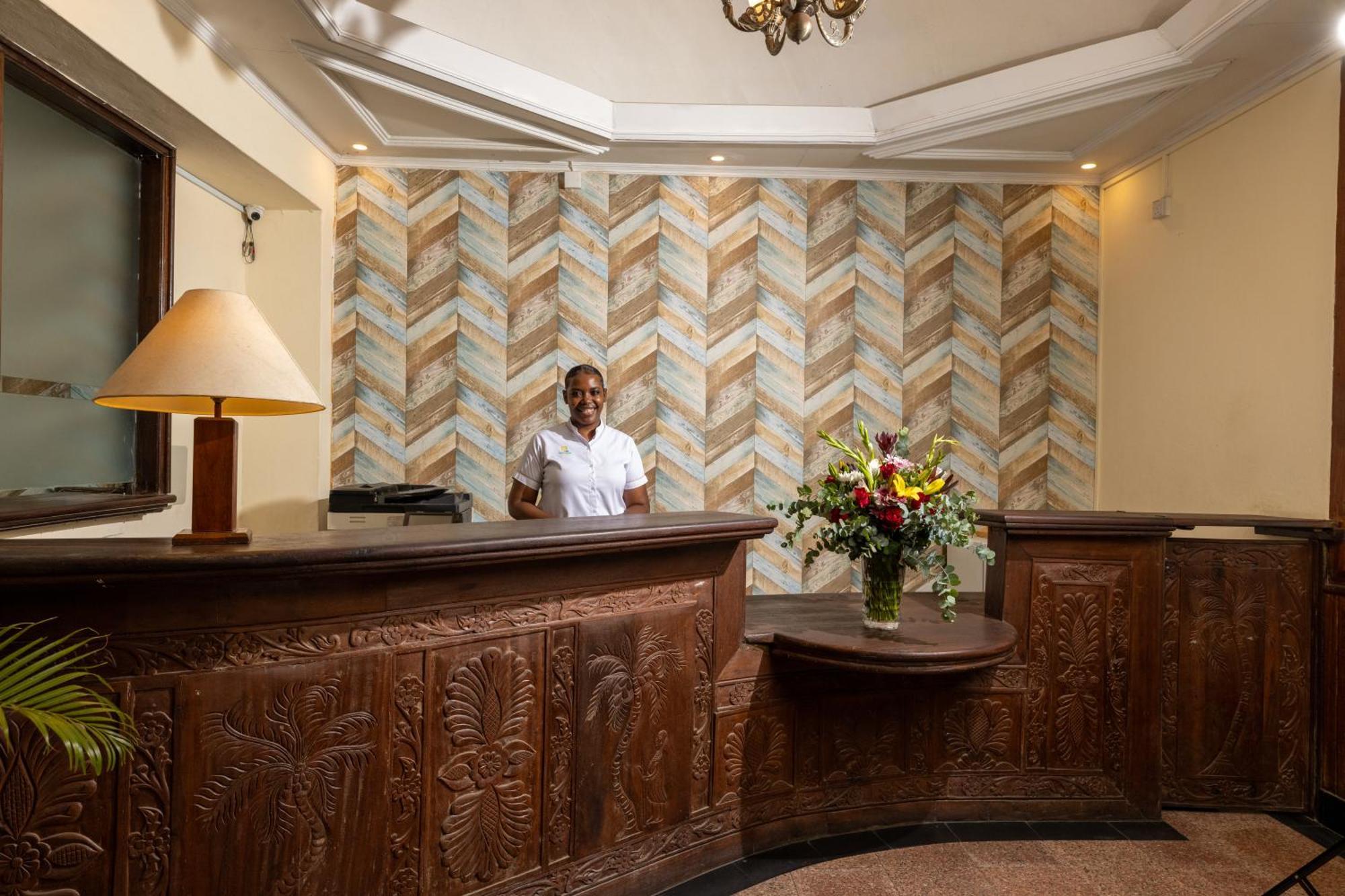 Sentrim Castle Royal Hotel Mombasa Kültér fotó