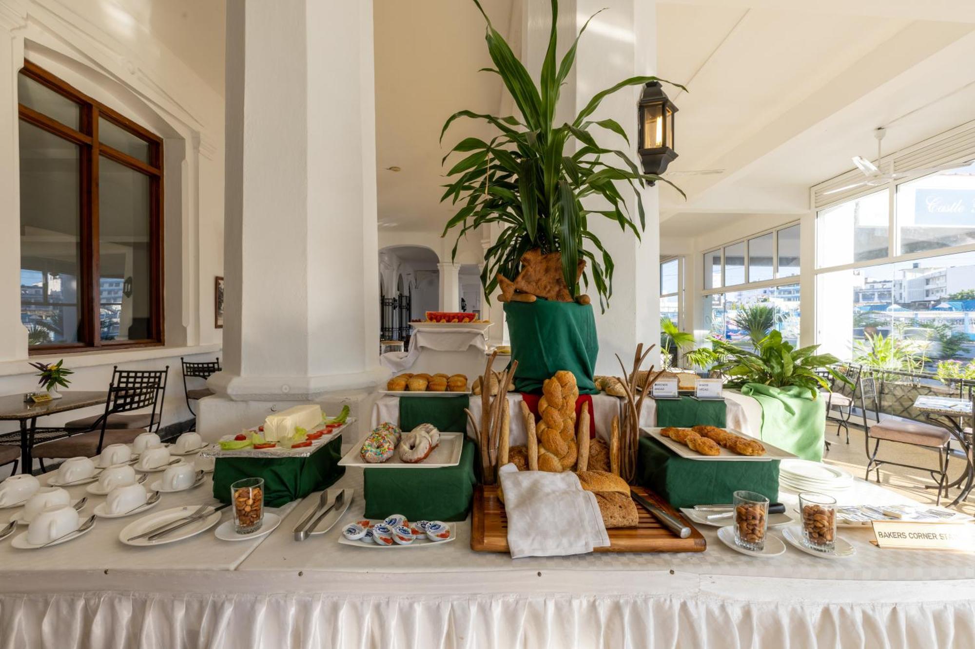 Sentrim Castle Royal Hotel Mombasa Kültér fotó